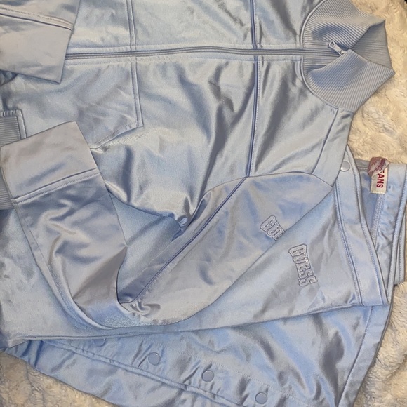 Guess tracksuit set - Picture 1 of 10